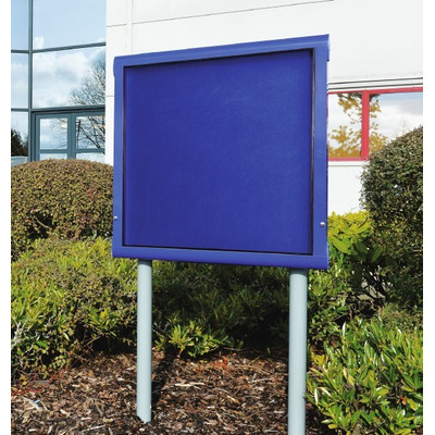 Weathershield Freestanding Outdoor Showcase