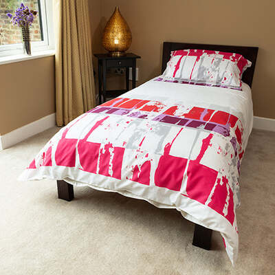 Polycotton Red Abstract - Extra Large Single Duvet Cover Set