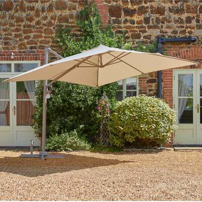 LG Outdoor Deluxe 3m Square Anthracite Cantilever Parasol