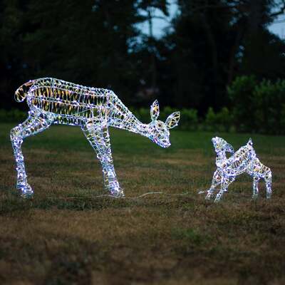 Christmas Reindeer Lights - 1M Laser Light Up Mother & Baby with 250 White LEDs